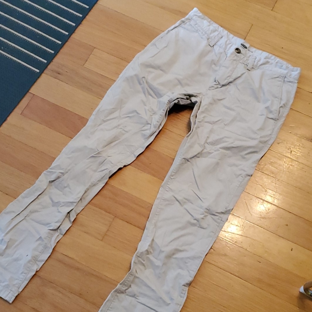Old Navy 32x34 light khaki pants